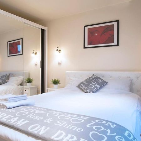 Notting Hill 2-Bedroom Maisonette With Terrace Close To Portobello Rd Лондон Экстерьер фото